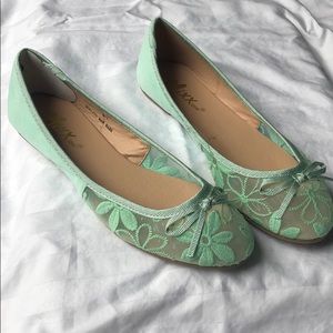 Mix Shuz Mint Toni Ballet Flat size 6.5